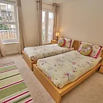 Edinburgh Pearl Apartments - Haymarket Residence