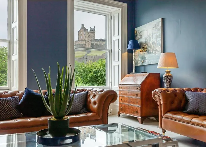 Edinburgh Castle Suite - The Edinburgh Address
