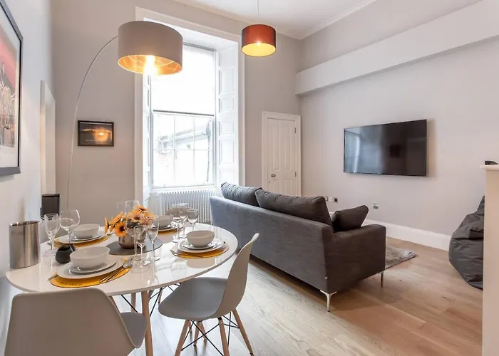 Altido Stylish 1-Bed Flat In The Heart Of New Town