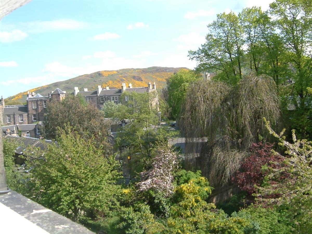 Terrace 2* Edinburgh