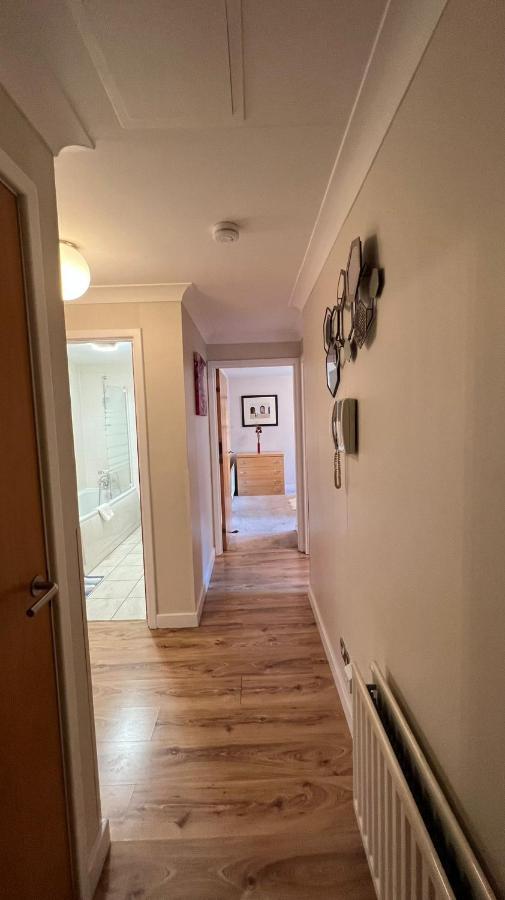 Centre - Powderhall Modern Spacious 2 Bedroom With Free Parking Apartment Edinburgh