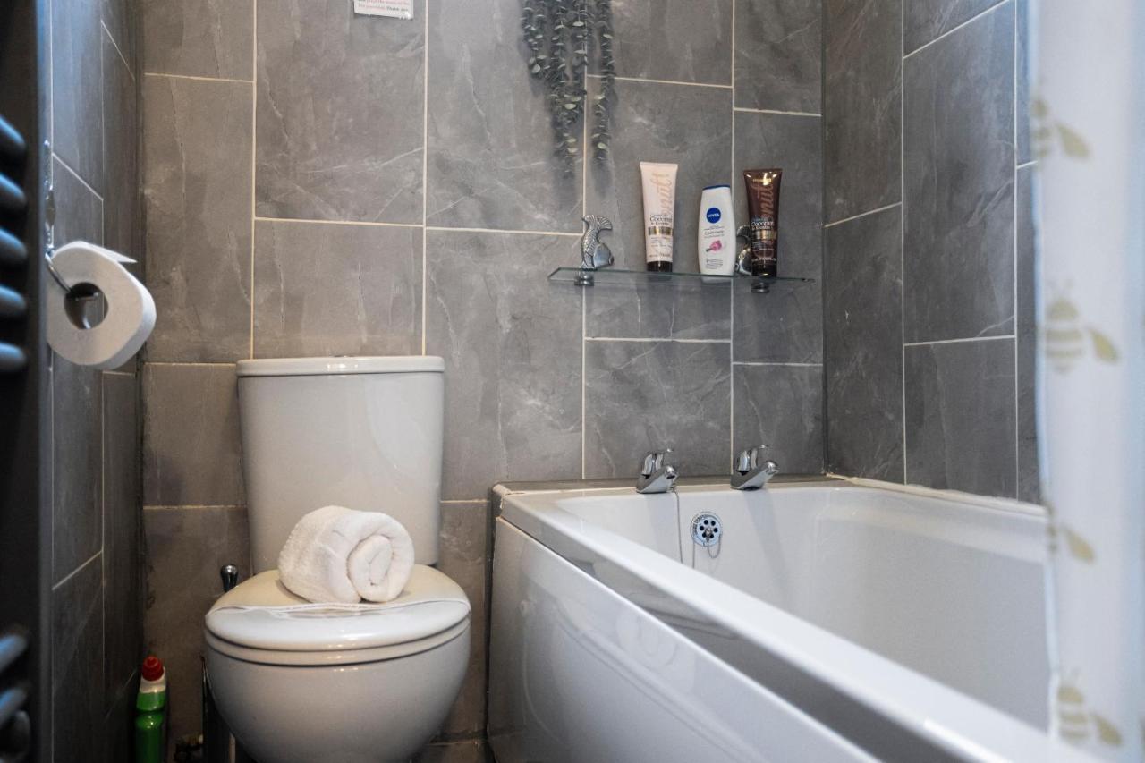 Holiday home Oesis - Stylish Holiday Near Centre Edinburgh