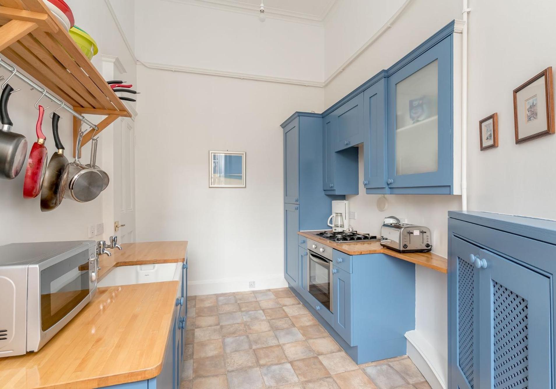Melville Street Apartment