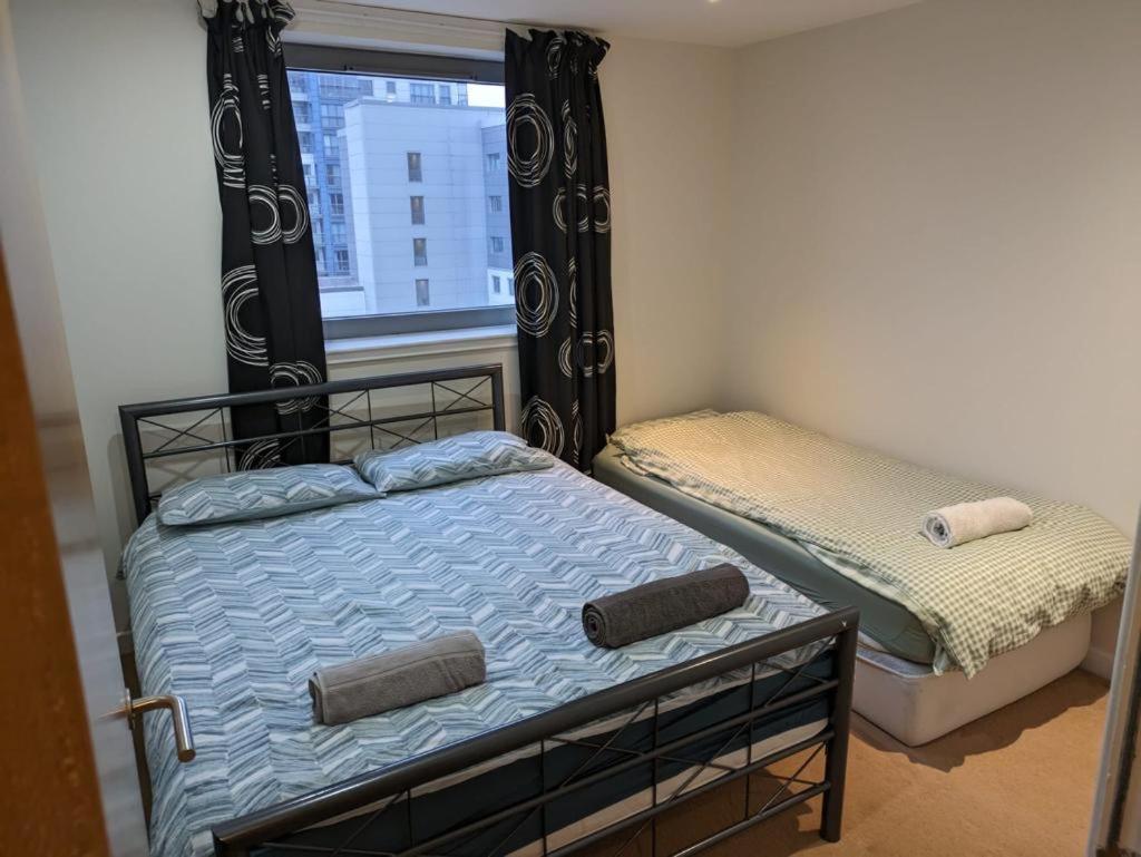Apartment Modern 2 Bed With Stunning Seaside View EDI