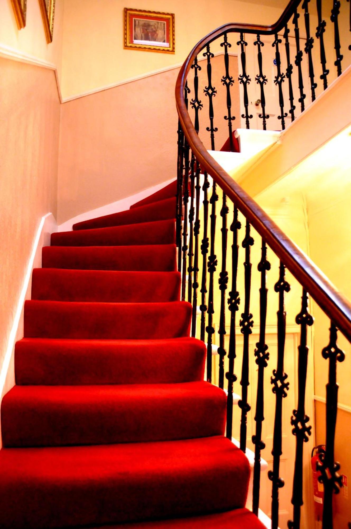 Guest house Balmore 3*