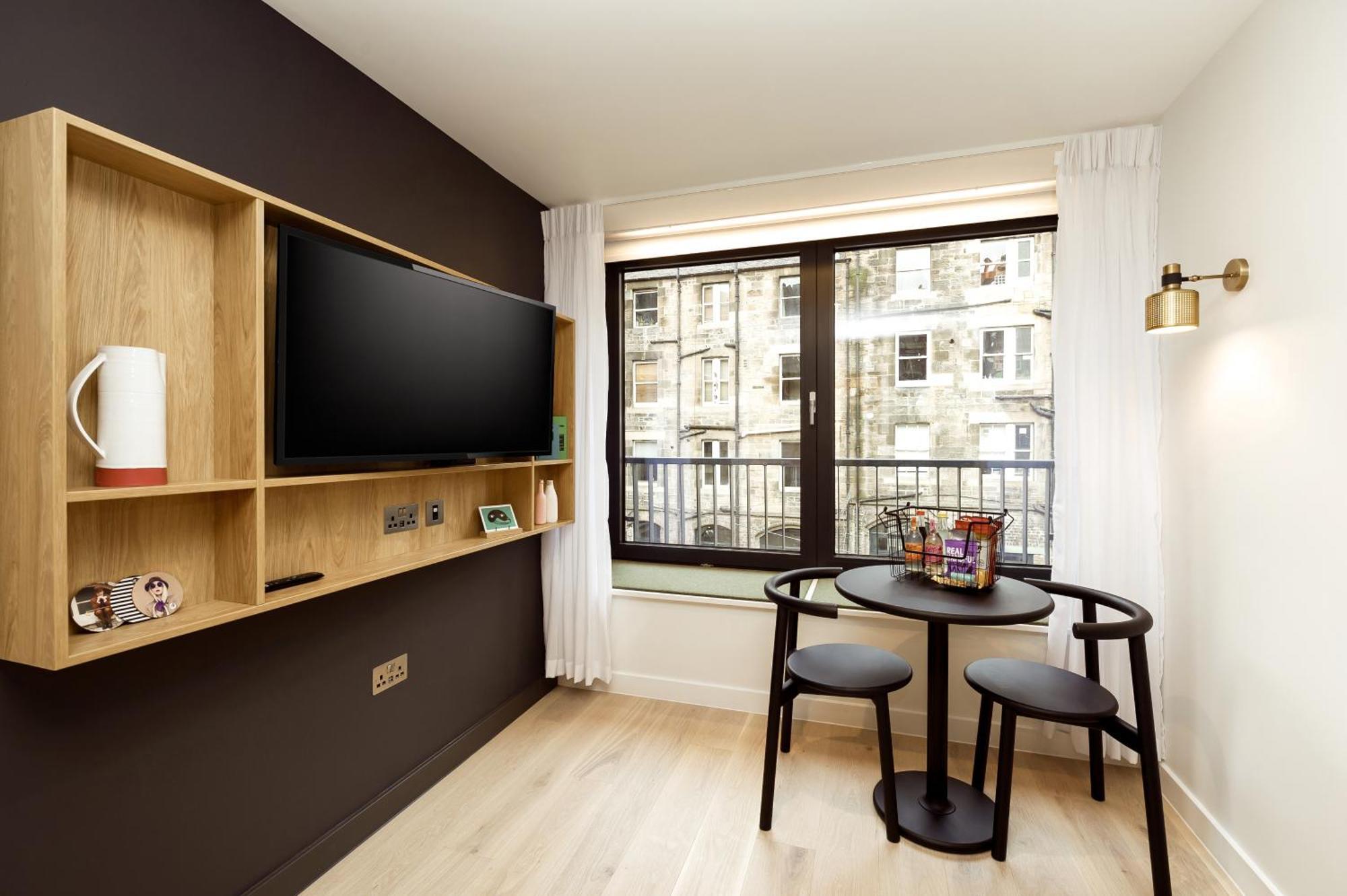Wilde Grassmarket Aparthotel 4*