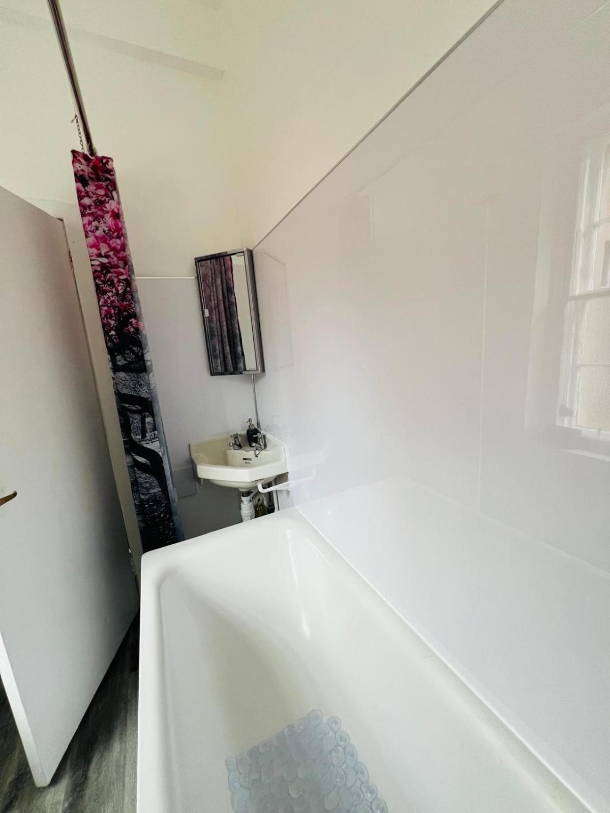 Grange Hideaway 2-br Apartment Edinburgh