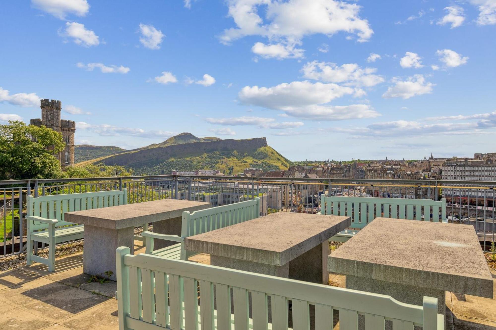 Princes Street 4* Edinburgh