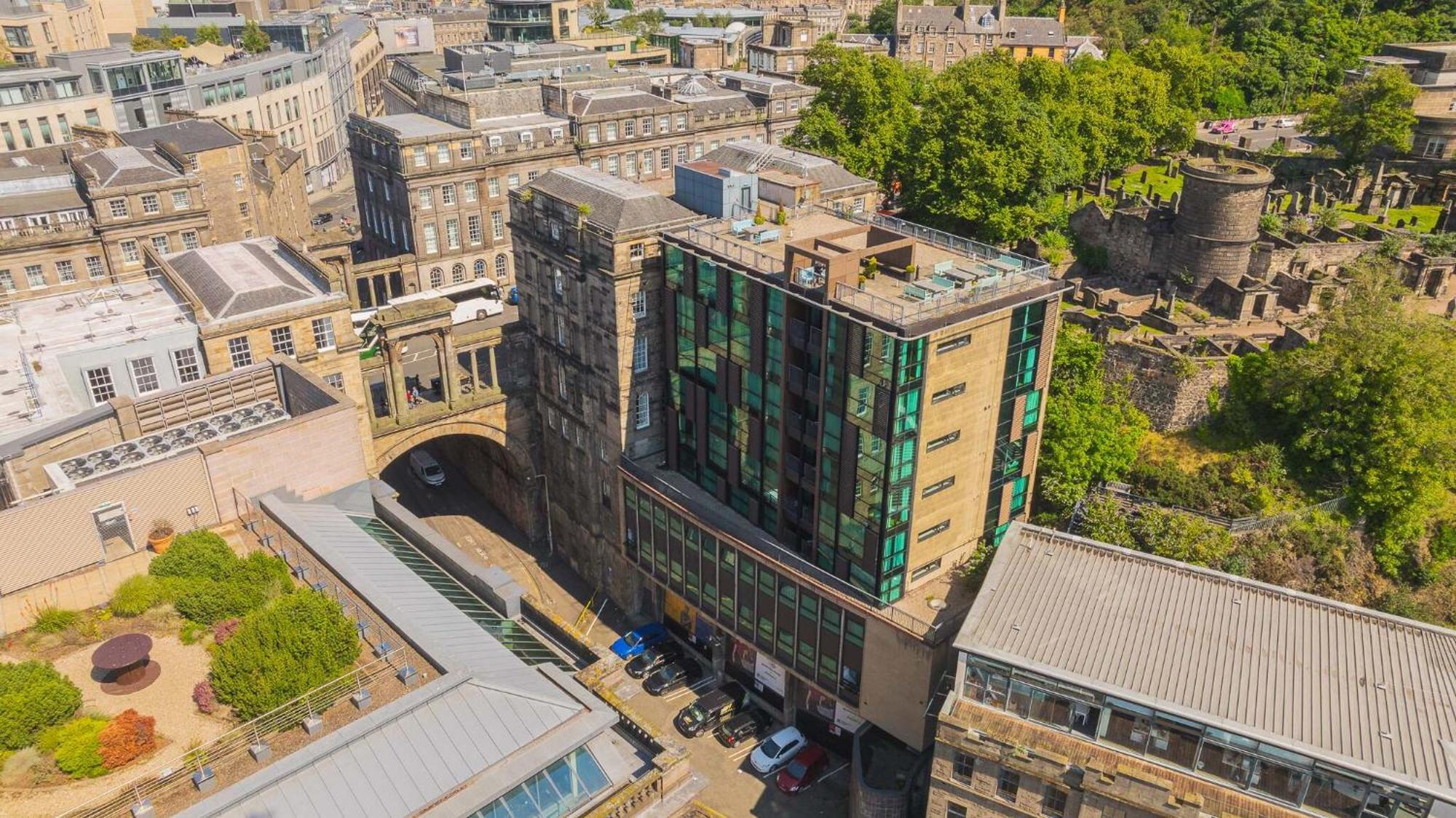 Aparthotel Princes Street 4*