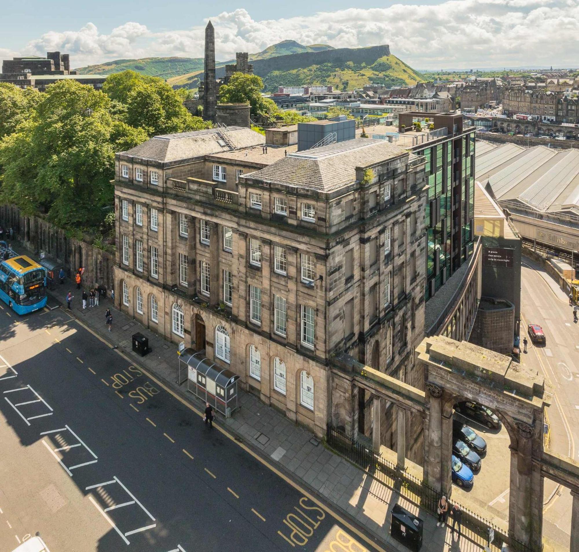 Princes Street 4* Edinburgh