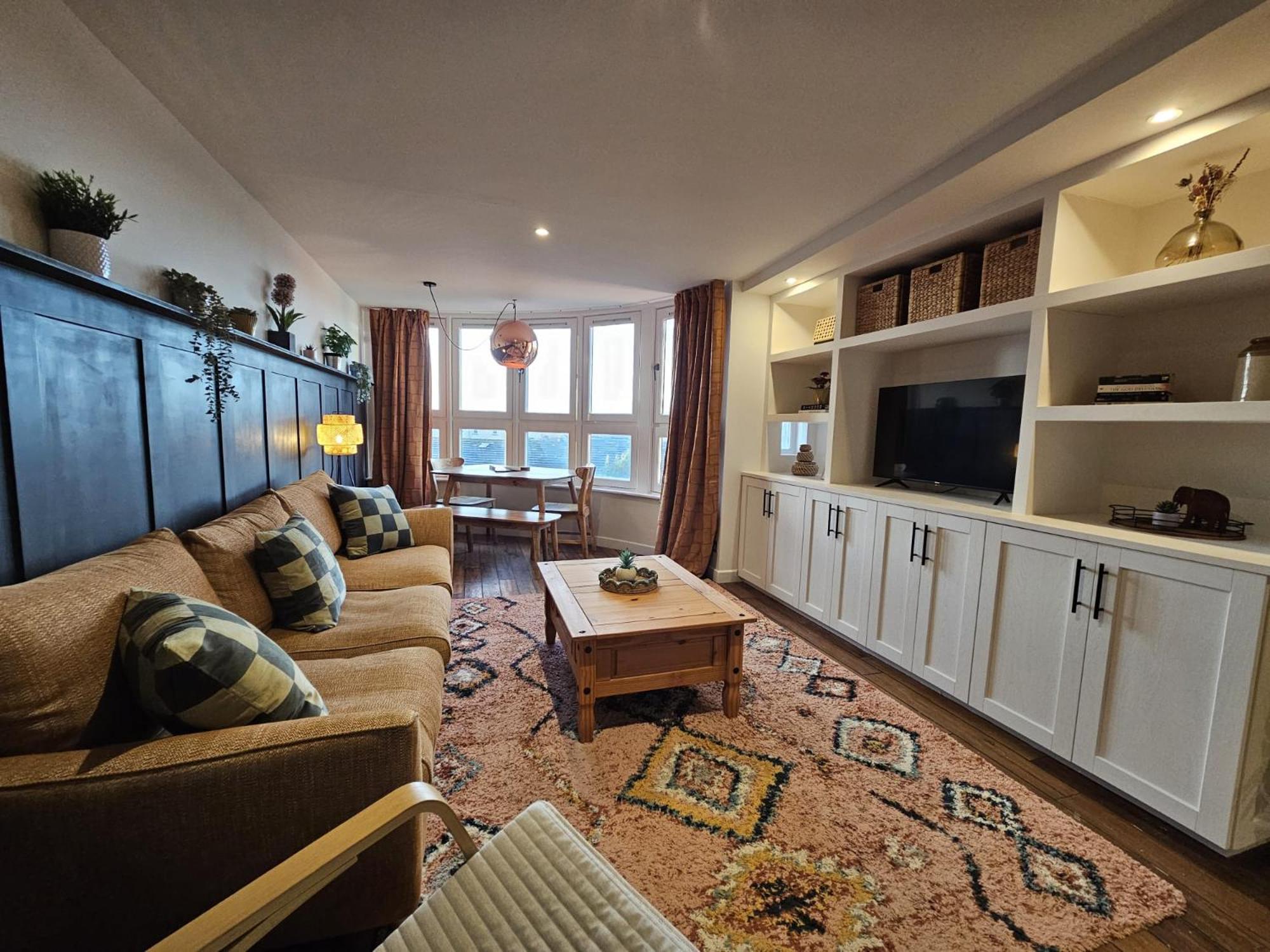 Rooftop Retreat Apartment Edinburgh
