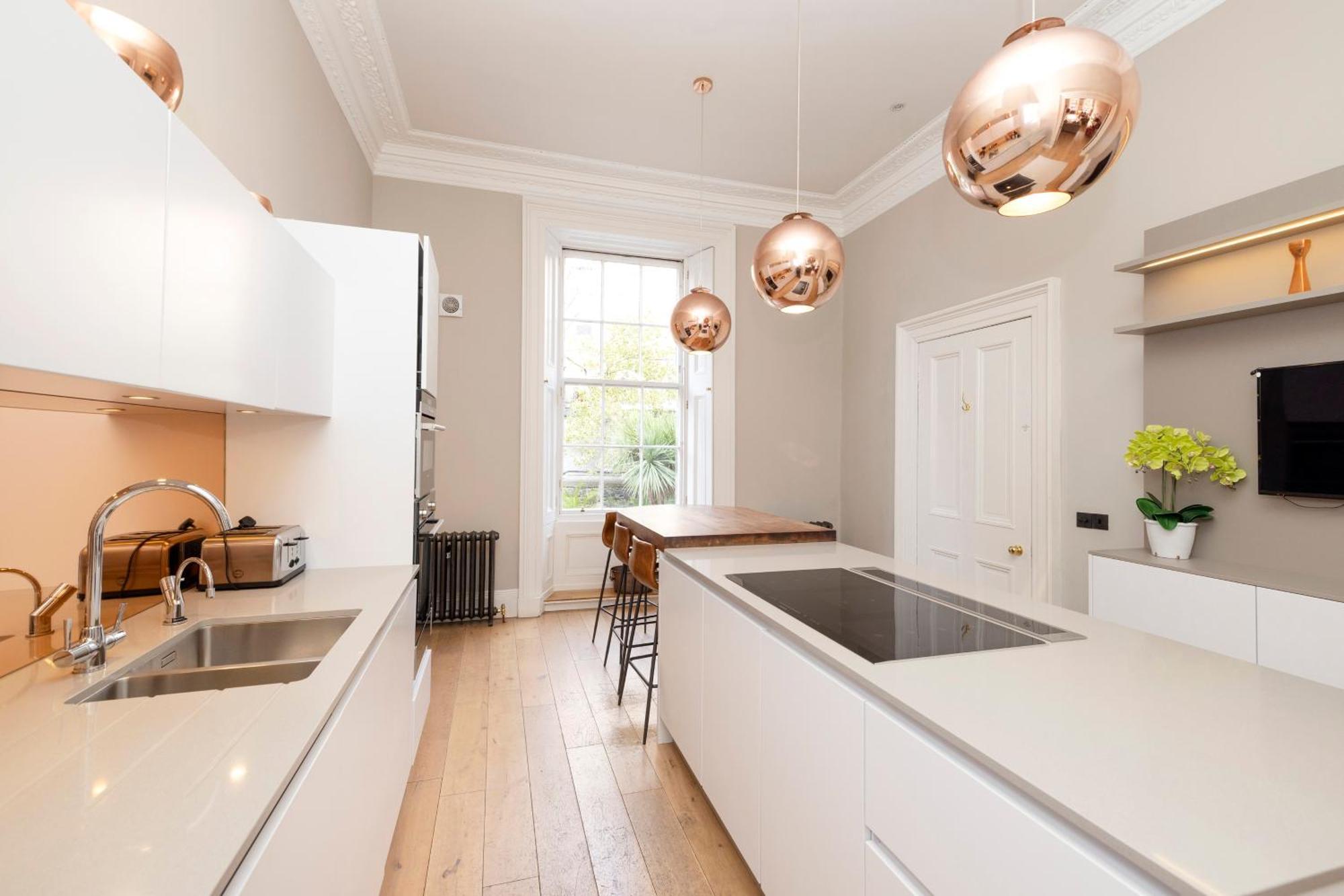 Joivy Ultra Luxe Near Princes Street Edinburgh