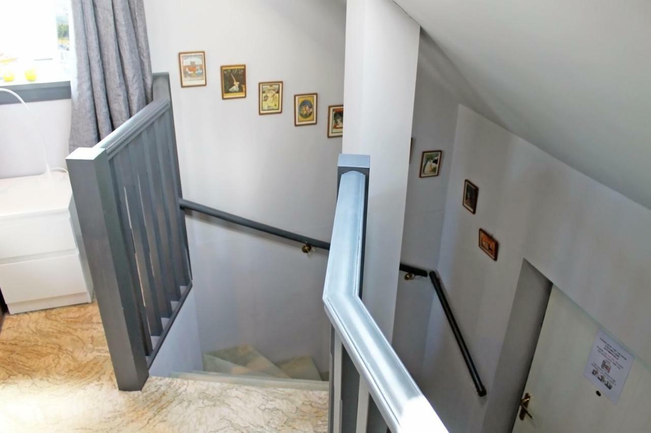 Silver Lining Meadows Apartment