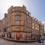 Bank St Royal Mile