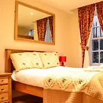 Edinburgh City Suites