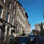 Apartment Blair Street Old Town