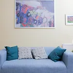 Elegant Traditional Edinburgh City Centre Flat