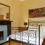 Amazing 4 Bedroom Apartment Just Off The Meadows