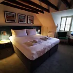 The Balerno Inn