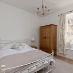 Joivy Glamorous Flat Near City Centre