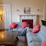 Apex Haymarket Station Apartment