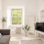 The Tollcross Apartment - Modern & Bright 1Br