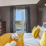 Edinburgh, 2Bed Apt, Sea View Leisure or Business