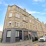 Mabillon Suite - Gorgeous-Haymarket, City Centre-Free Parking By Bonjour Residences Edinburgh