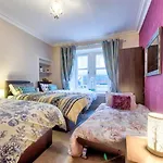 Drumdryan Ground Floor Central Aparthotel