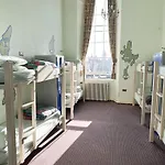 Castle Rock Hostel - Adults Only