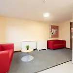 Joivy Economy 4 And 5 Bed Flats, Close To Old Town And Royal Mile - Adults Only