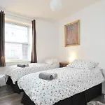 Richmond Place - 367