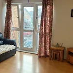 Discover Urban Oasis-Two Bedroom Flat