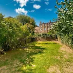 Modern 3Bhk Near Edinburgh Zoo