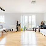 Double Room With Private Bathroom And Parking
