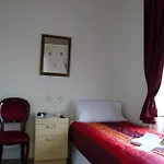 Alba Hills Guest House