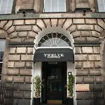 Rooms & Suites Picardy Place