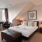 The Frederick Street Residence No. 3
