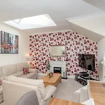 Castle Terrace Apartment
