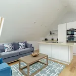 Destiny Scotland - Royal Mile Residence
