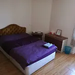 Simon Square Apartment