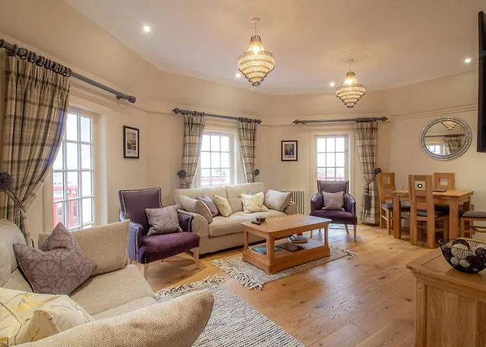 Luxury Royal Mile Apartment By The Castle - Sleeps 4