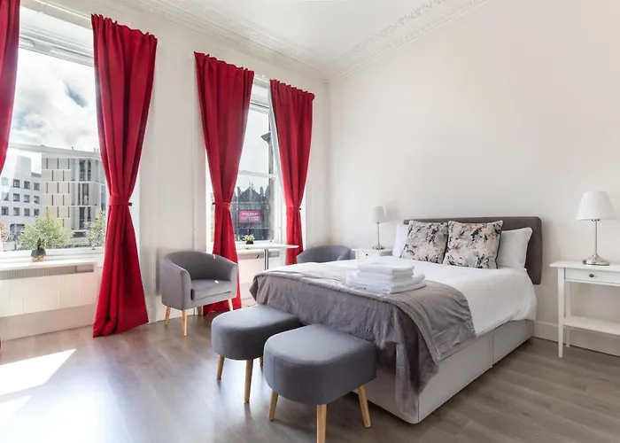 Modern Studio Apartment In Prime Central Location