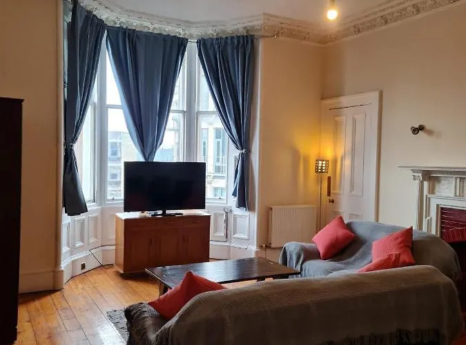 Apex Haymarket Station Apartment