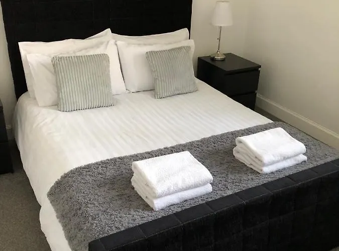 One Bedroom Flat On Ground Floor