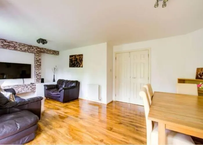 Lovely 2 Bdr Apartment In Dalry / Near Haymarket