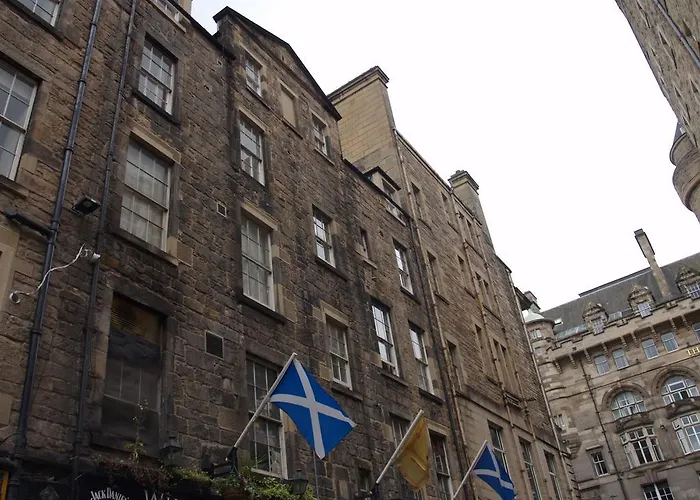 Niddry Street Apartments Edinburgh