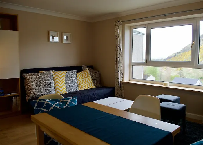 2 Bedroom Central Apartment