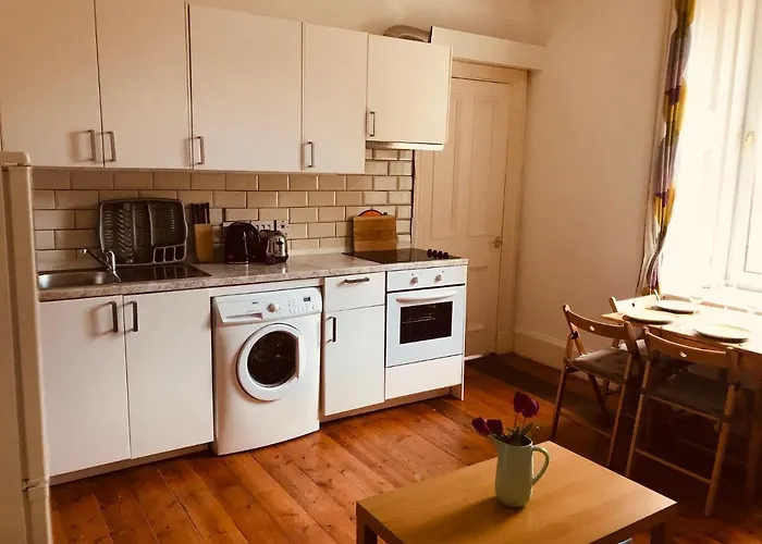 Family Apartment - Skye - Private Members Club