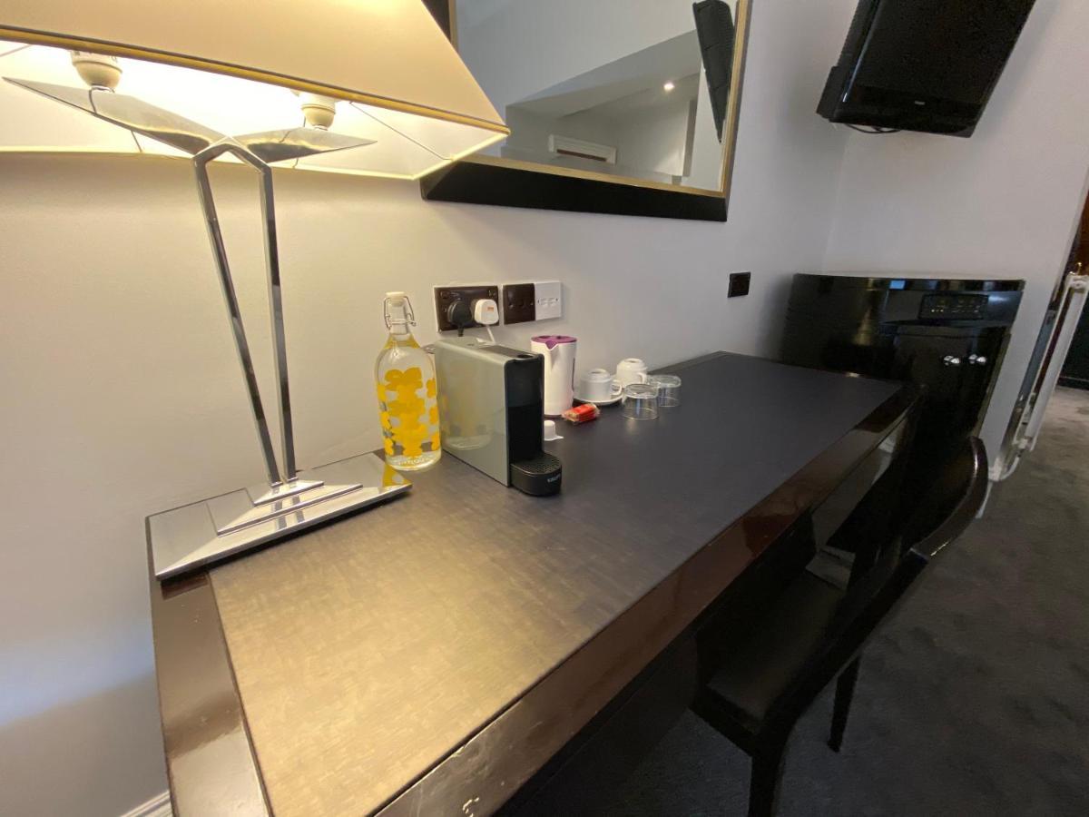 No6 West Coates Hotel 3*